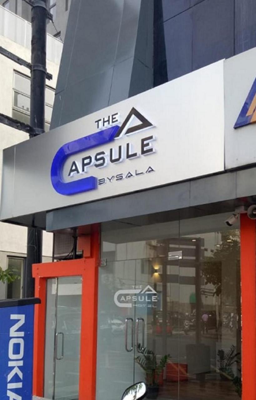 The Capsule Hotel Colombo Extérieur photo
