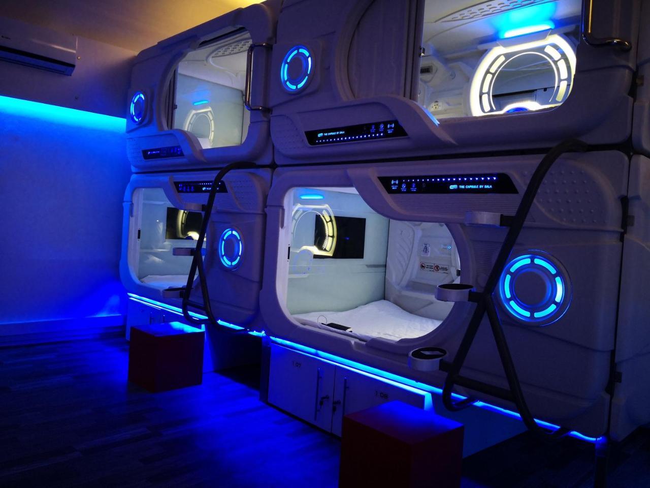The Capsule Hotel Colombo Extérieur photo